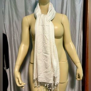 Black luxury brand ivory pashmina silk scarf NWOT